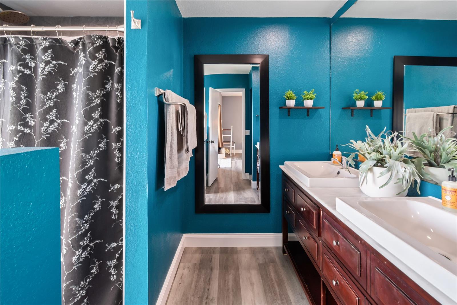 MARTHA ESTATES - Residential