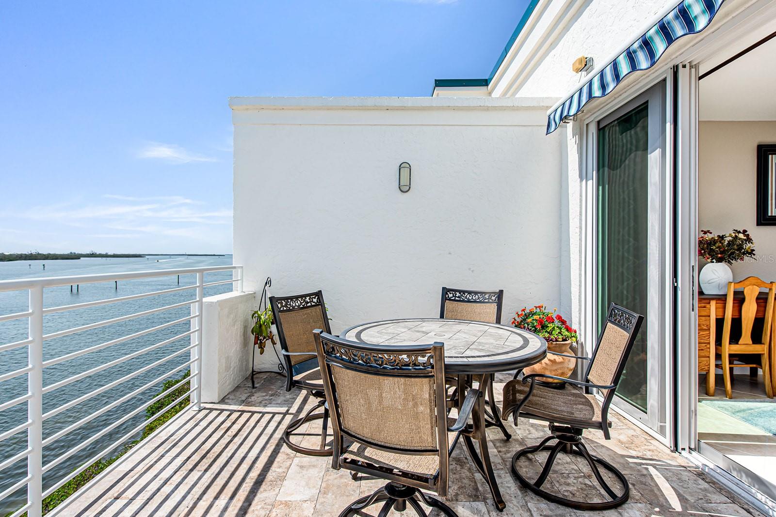 CAPE HAZE MARINA VILLAGE PH - Residential