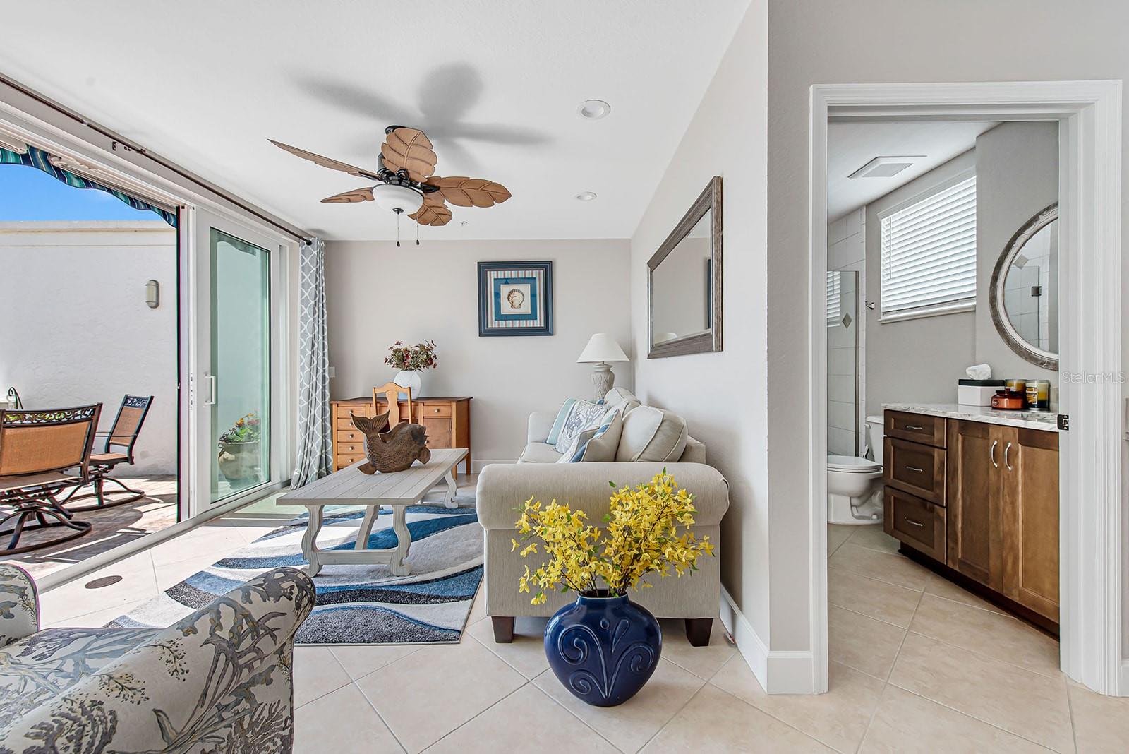 CAPE HAZE MARINA VILLAGE PH - Residential