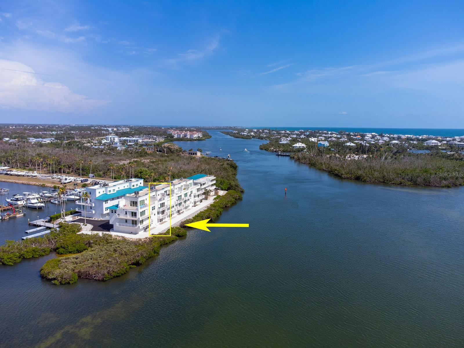 CAPE HAZE MARINA VILLAGE PH - Residential