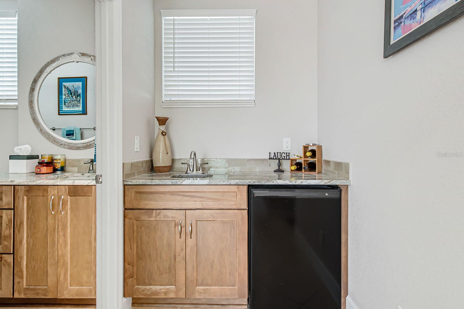 CAPE HAZE MARINA VILLAGE PH - Residential