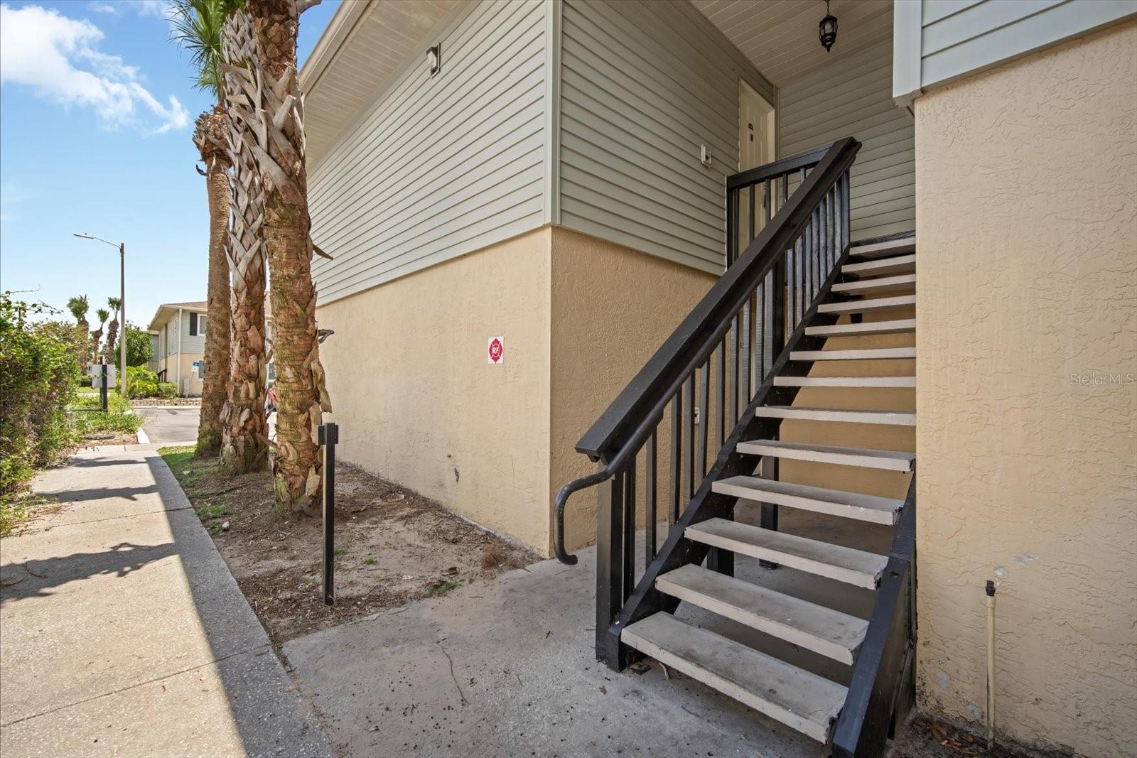 One or more photo(s) has been virtually staged. This centrally located 2 bedroom, 2 bathroom condo in Brandon presents an excellent opportunity for both first-time buyers and savvy investors. Inside, you’ll find a functional floor plan with a spacious living area, private primary suite, and plenty of storage. The low-maintenance design allows for stress-free living, while the community setting adds convenience and peace of mind.
For investors, this property offers great rental potential thanks to its unbeatable proximity to shopping centers, restaurants, and major highways connecting to Tampa. First-time buyers will appreciate the affordable price point and the chance to build equity instead of renting. Whether your goal is a personal residence or income-producing property, this condo is ready to deliver.