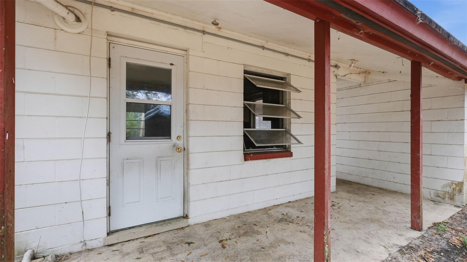 1081 N BEARMOUNT TERRACE