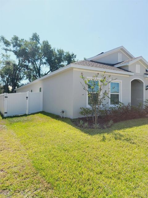 A home in DAVENPORT