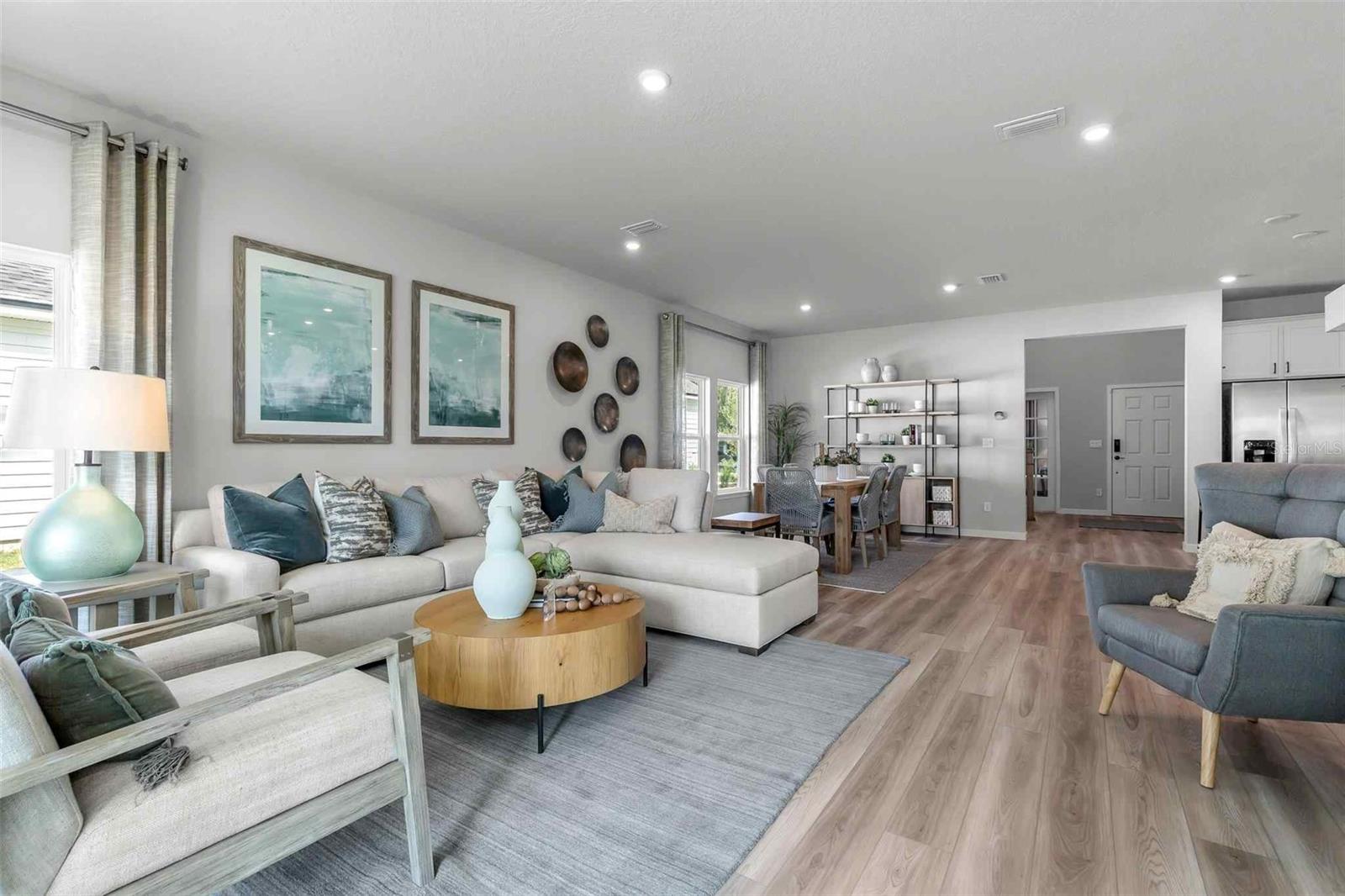 RESERVE EAST - Residential