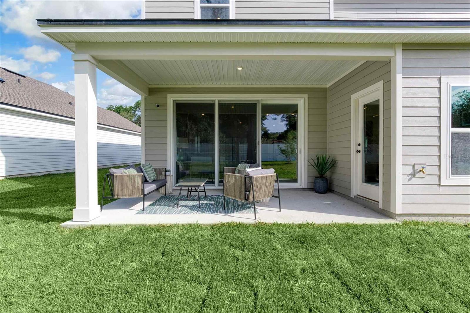 RESERVE EAST - Residential