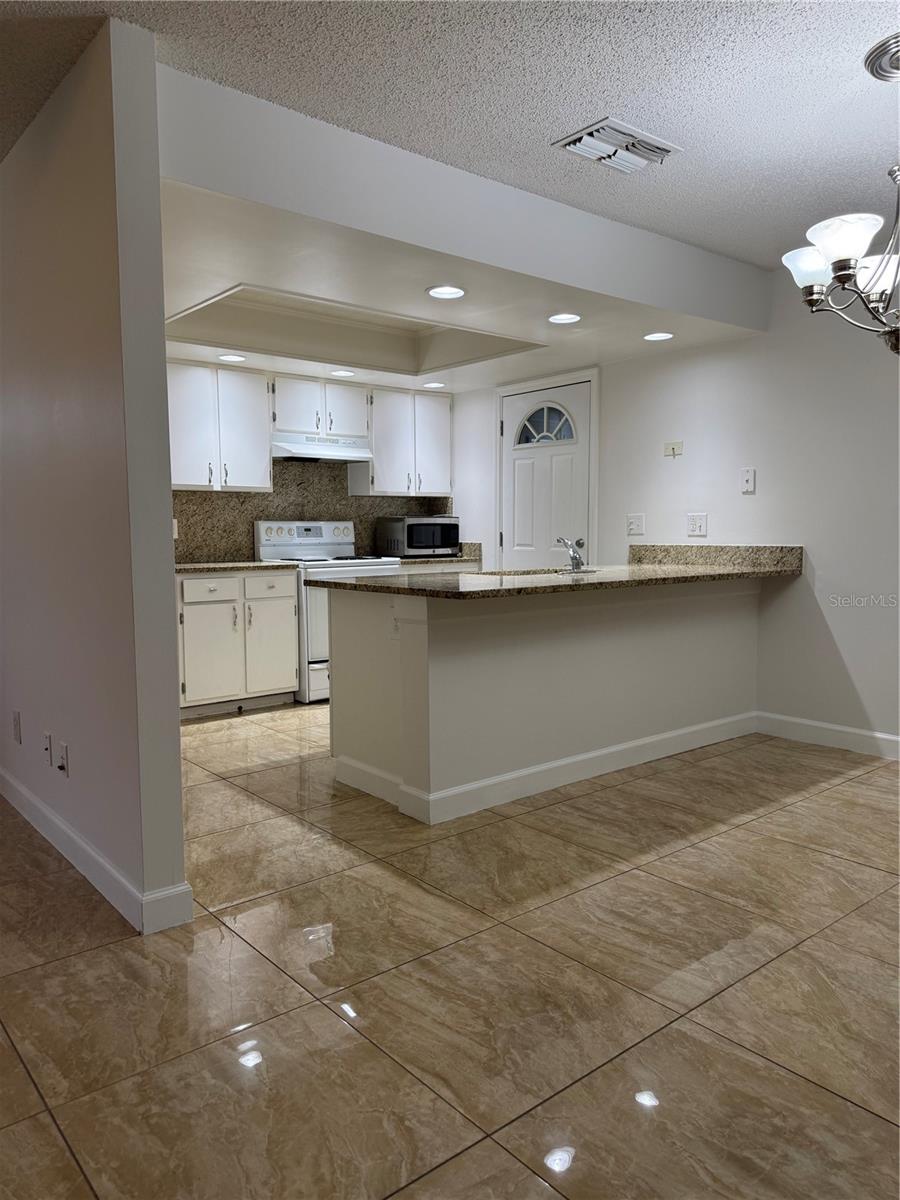 LAKE RIDGE VILLAGE - Residential