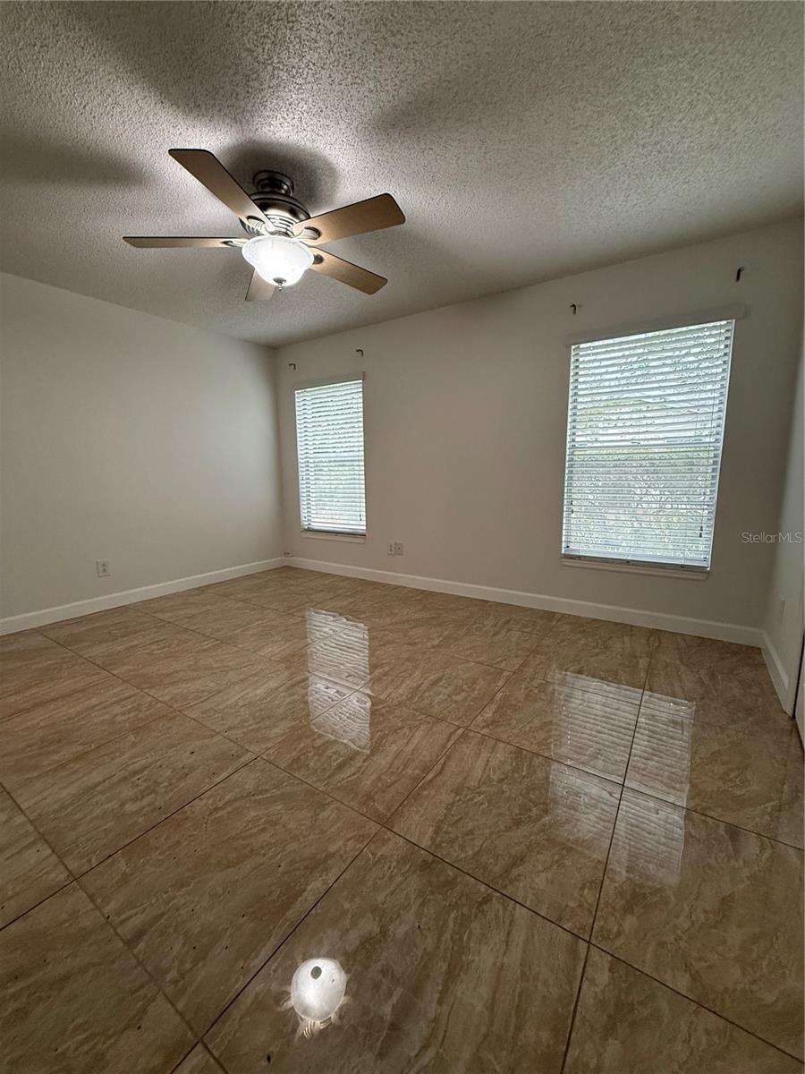 LAKE RIDGE VILLAGE - Residential