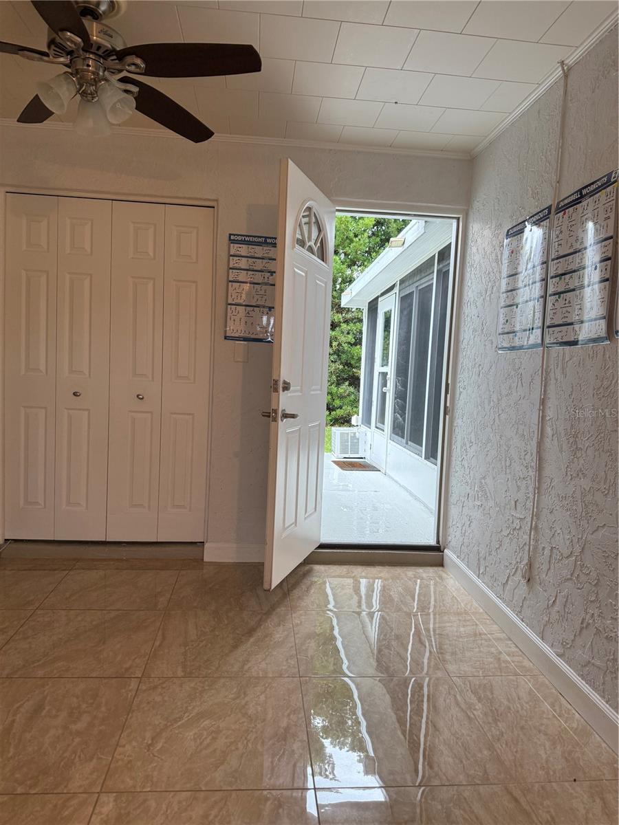 LAKE RIDGE VILLAGE - Residential