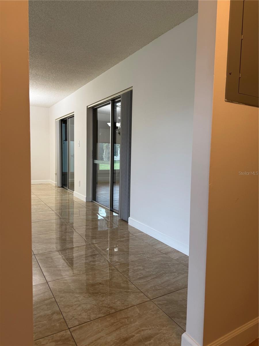 LAKE RIDGE VILLAGE - Residential