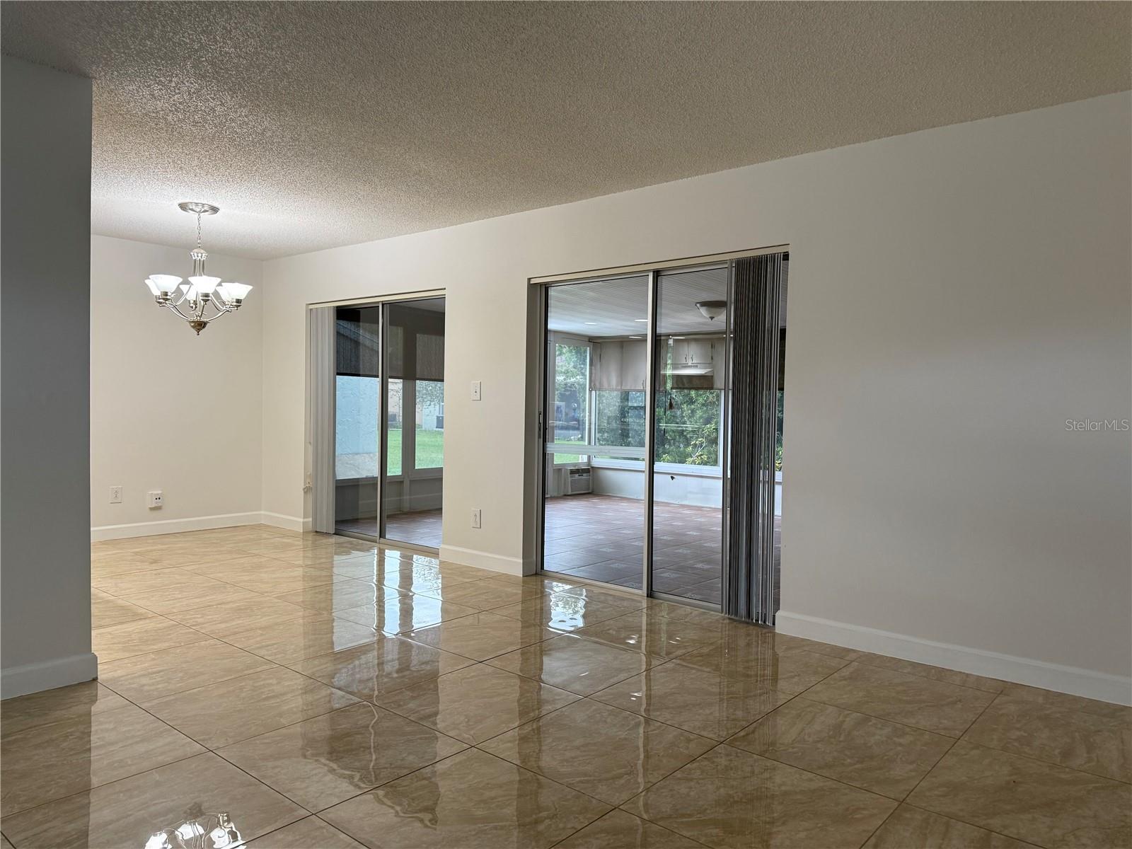 LAKE RIDGE VILLAGE - Residential