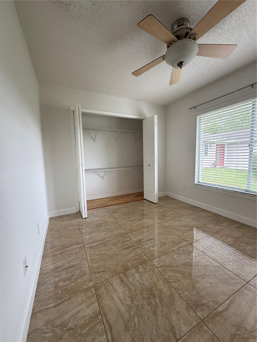 LAKE RIDGE VILLAGE - Residential