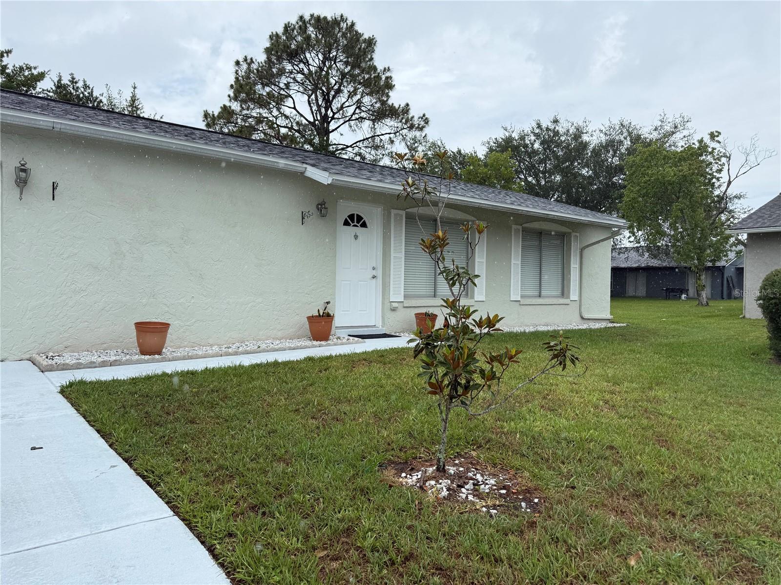 LAKE RIDGE VILLAGE - Residential
