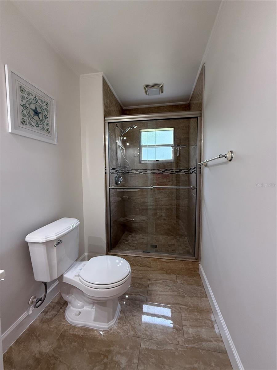 LAKE RIDGE VILLAGE - Residential