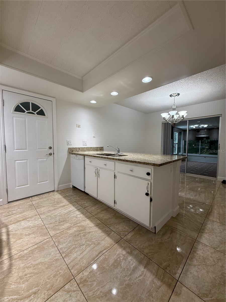 LAKE RIDGE VILLAGE - Residential