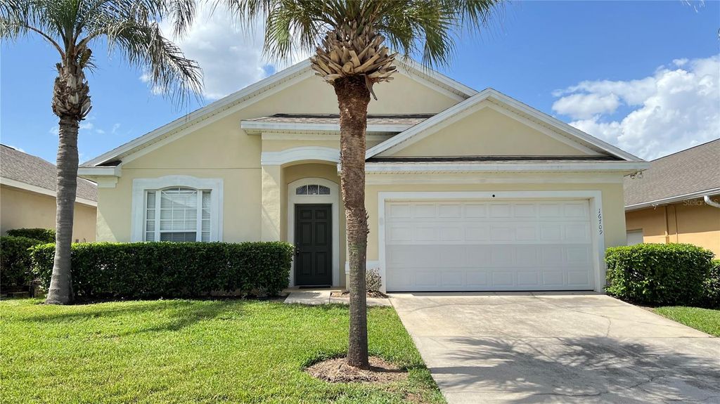 Photo of 16709 Fresh Meadow Drive, Clermont, FL 34714 (MLS # S5153658)