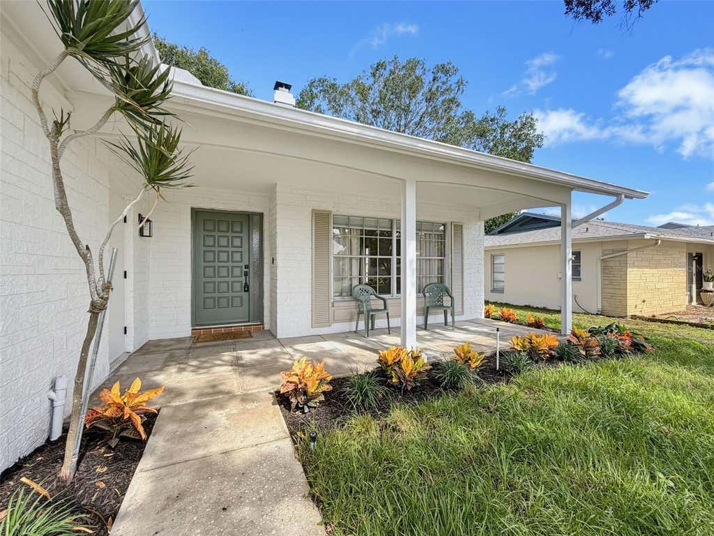 Photo of 10819 Los Santos Dr, Port Richey, FL 34668 (MLS # W7888378)