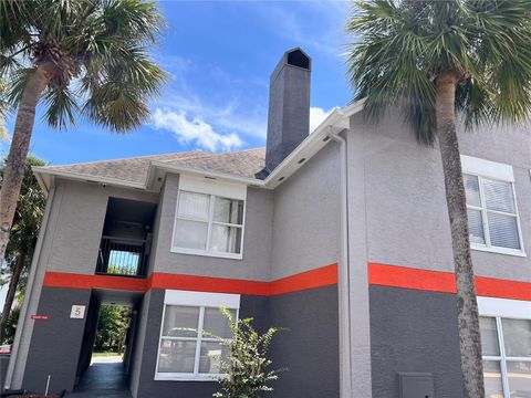 Photo of 3100 Parkway Boulevard #521, Kissimmee, FL 34747 (MLS # S5129479) Photo of 3100 Parkway Boulevard #521, Kissimmee, FL 34747 (MLS # S5129479)