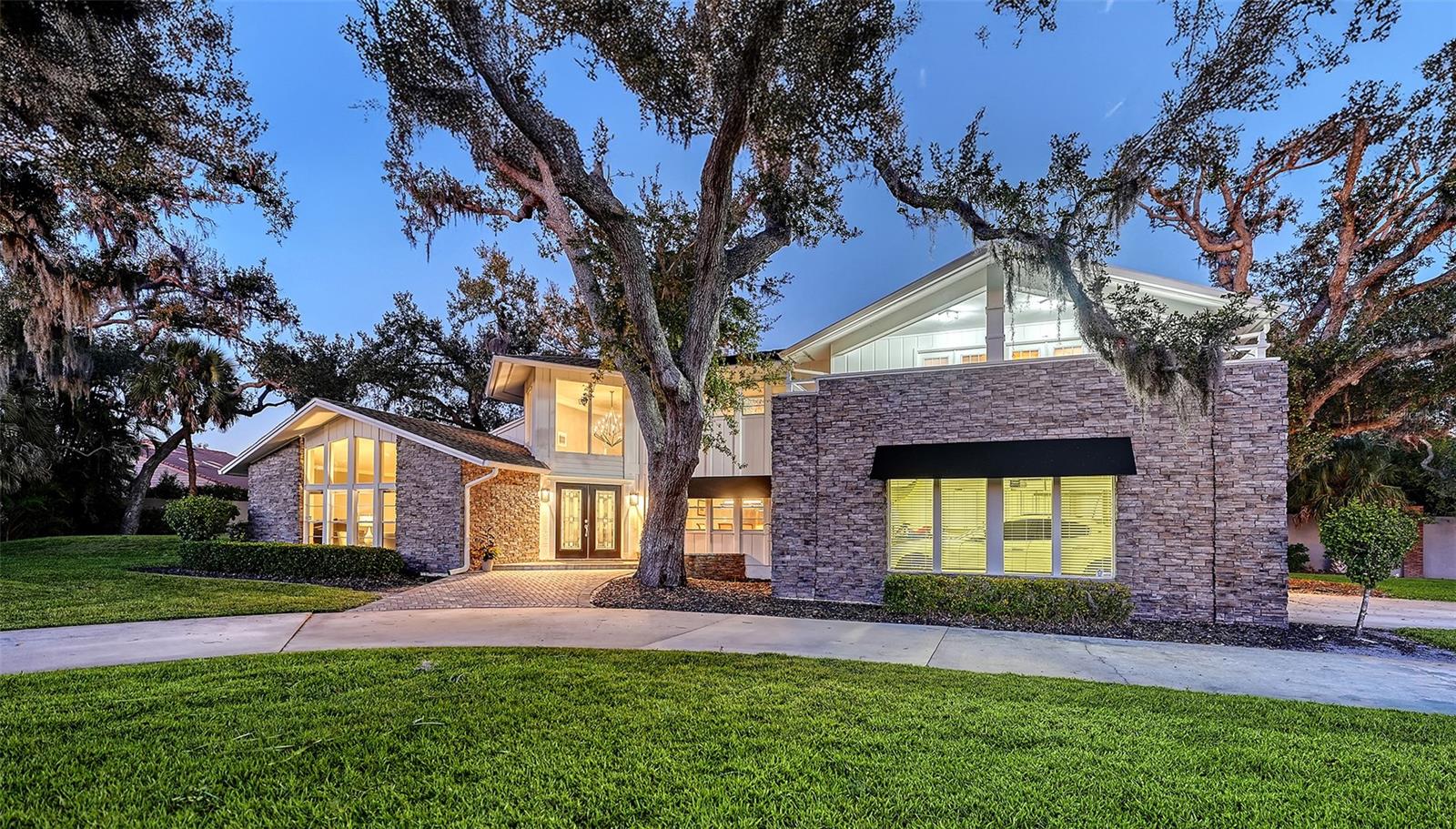 BENEVA OAKS - Residential