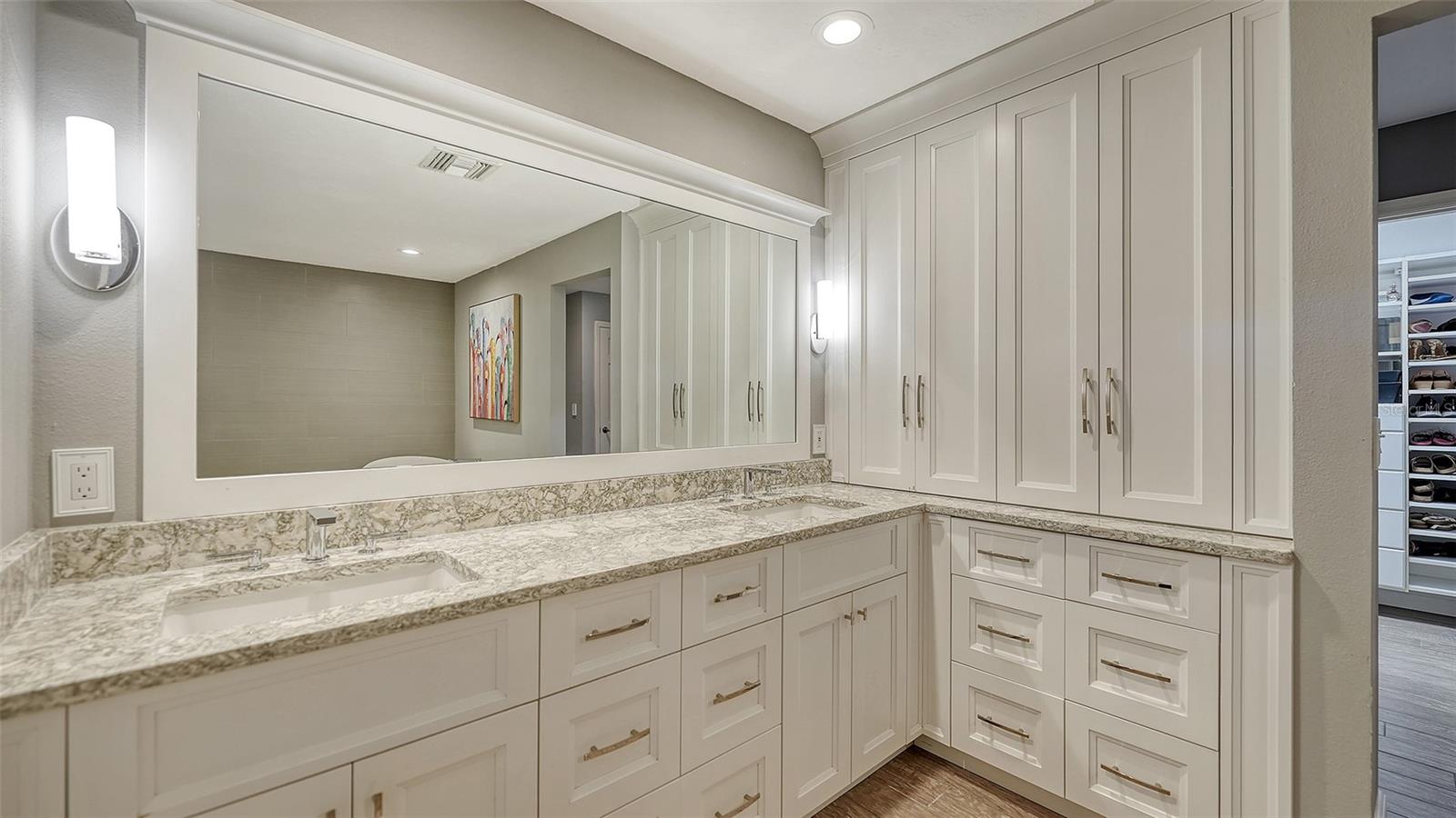 BENEVA OAKS - Residential