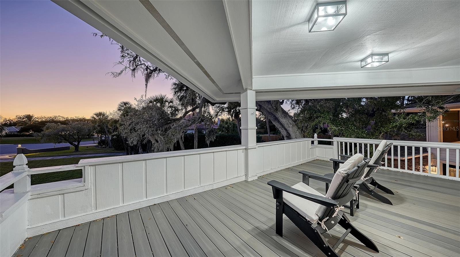 BENEVA OAKS - Residential