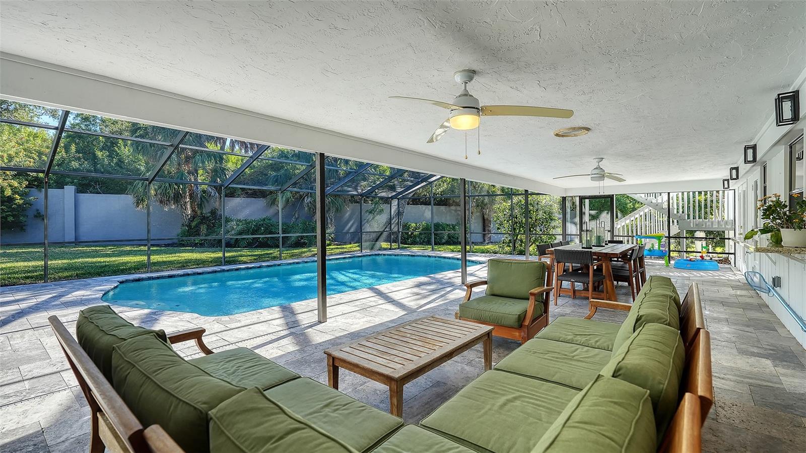 BENEVA OAKS - Residential