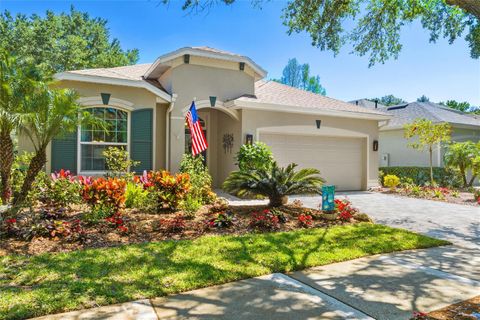 A home in DELAND