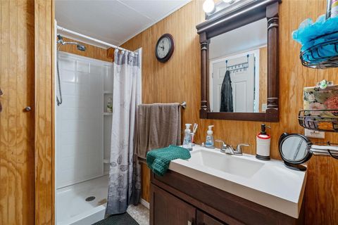 Tiny photo for 42415 Big Oak Road, Altoona, FL 32702 (MLS # V4946133)