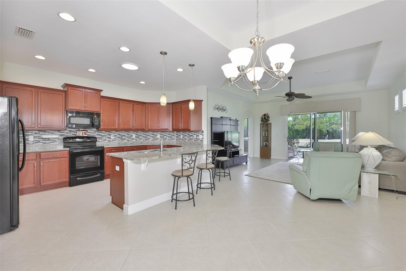 SUN CITY CENTER - RICHMOND VILLAGE - Residential