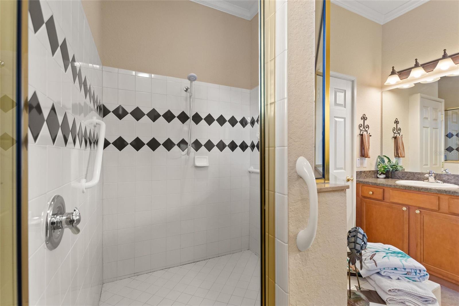 MT OLIVE SHORES NORTH ADD 02 - Residential