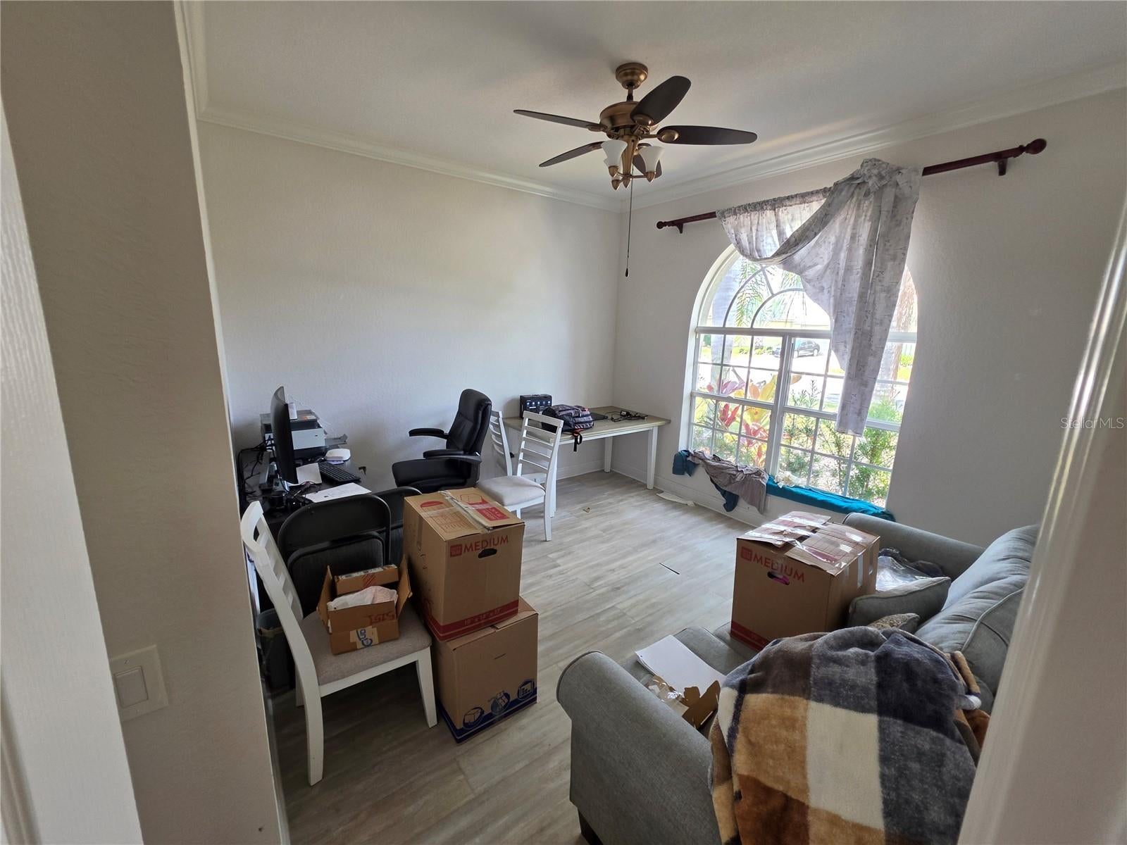 271 PETREL TRAIL