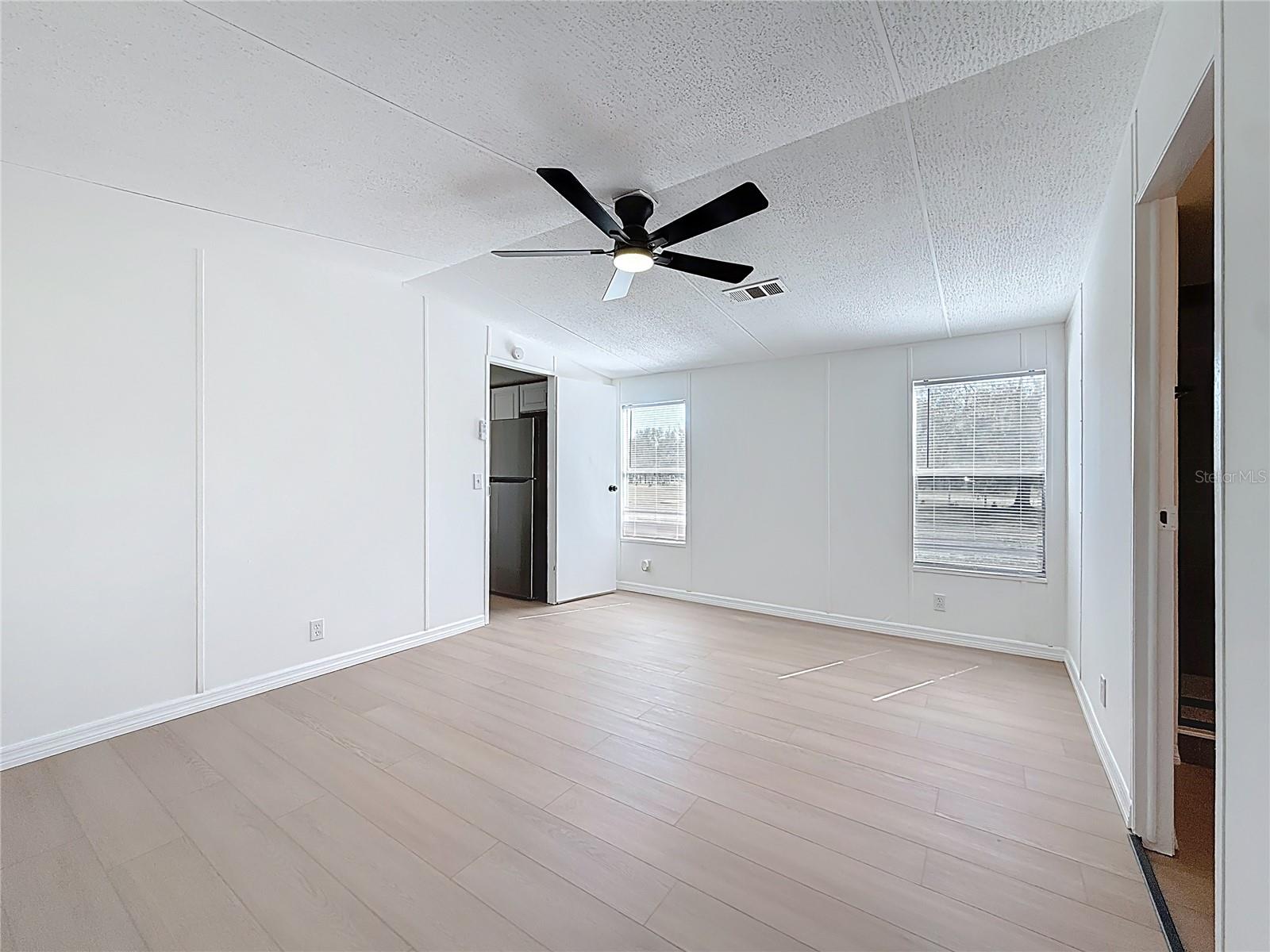 COSTINE MEADOWS - Residential