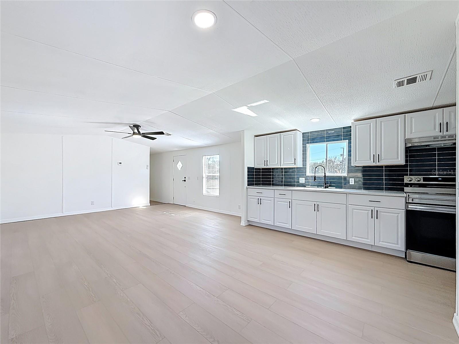 COSTINE MEADOWS - Residential