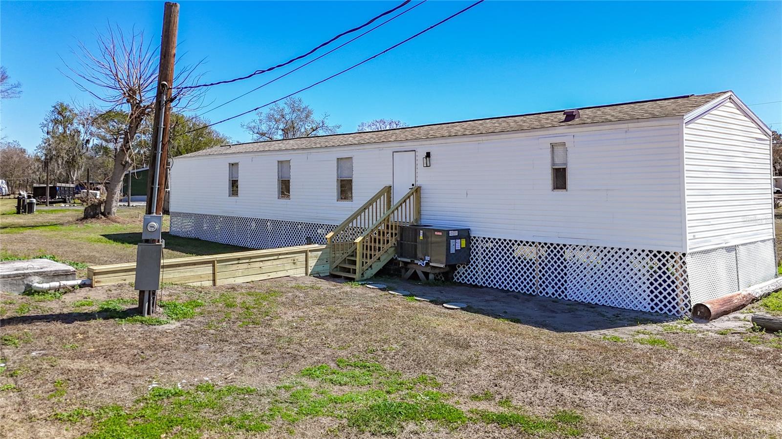 COSTINE MEADOWS - Residential