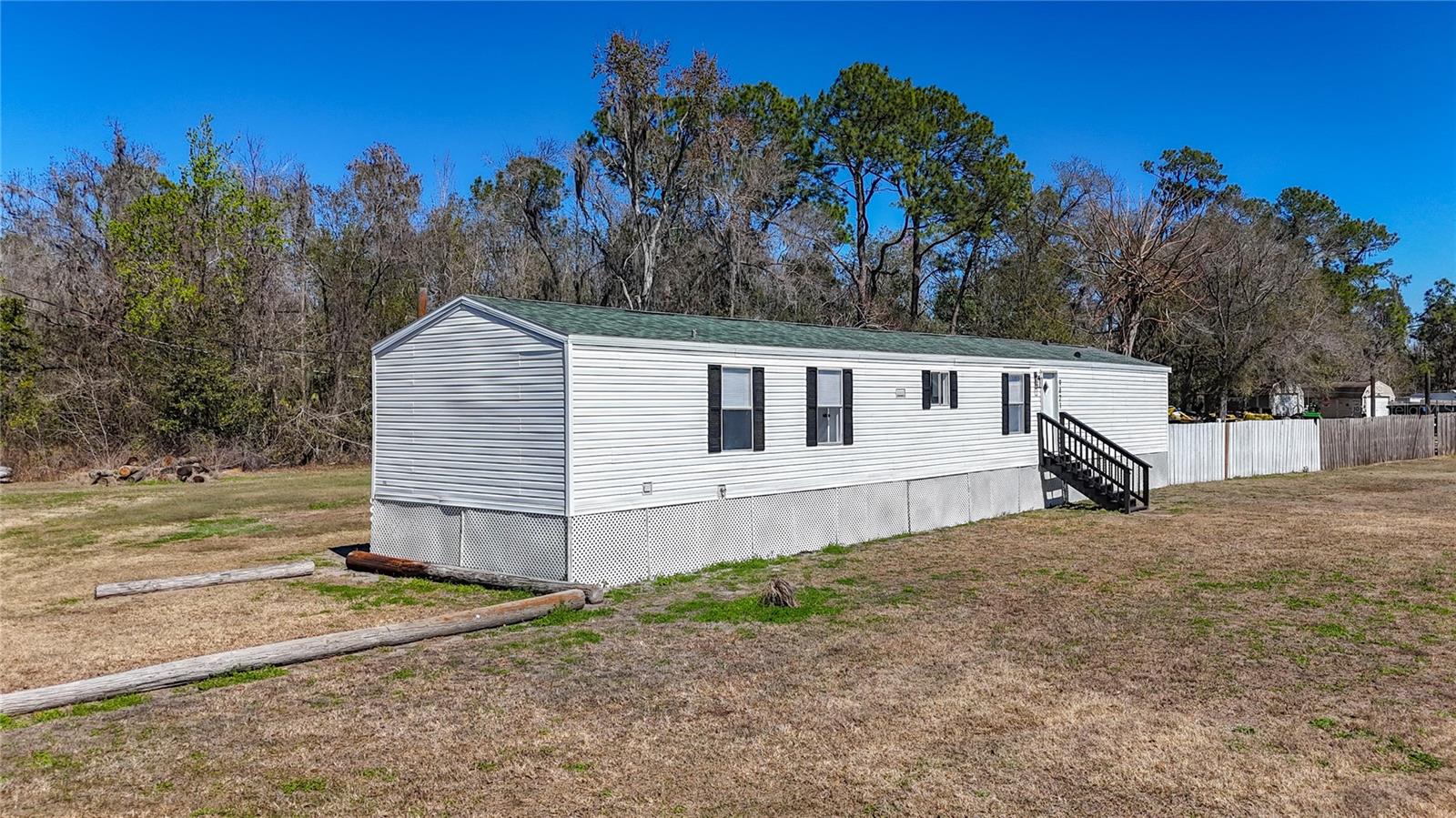 COSTINE MEADOWS - Residential