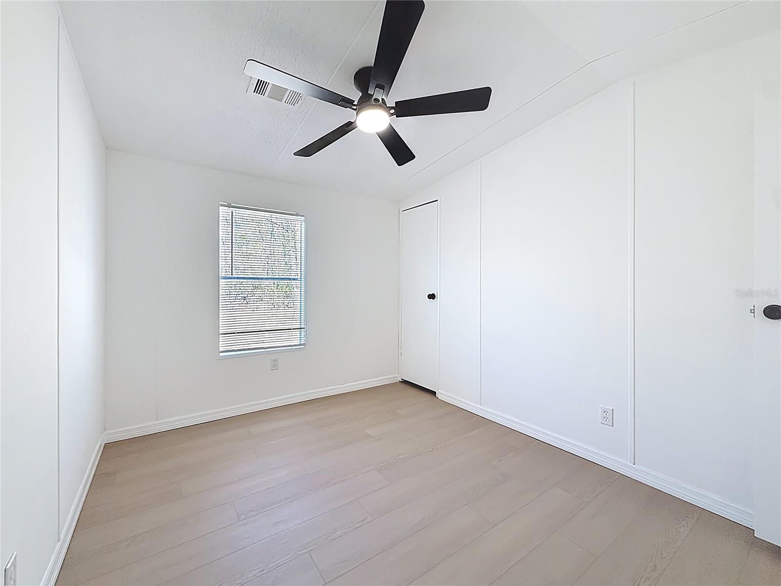 COSTINE MEADOWS - Residential