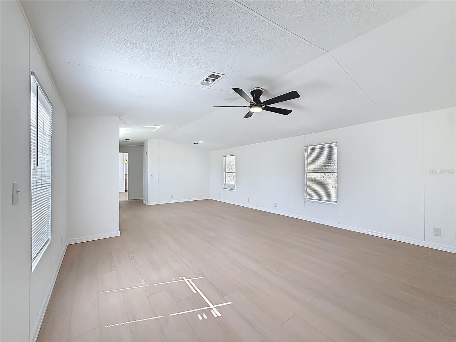 COSTINE MEADOWS - Residential