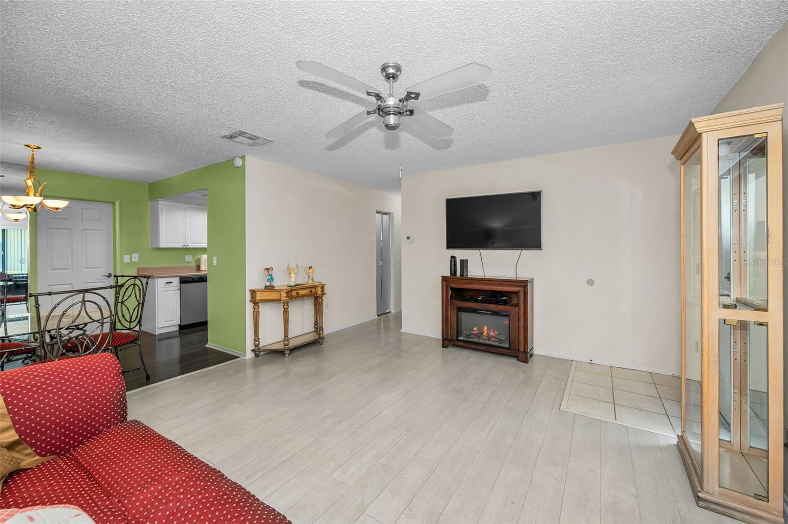 HIGHLAND LAKES CONDO - Residential