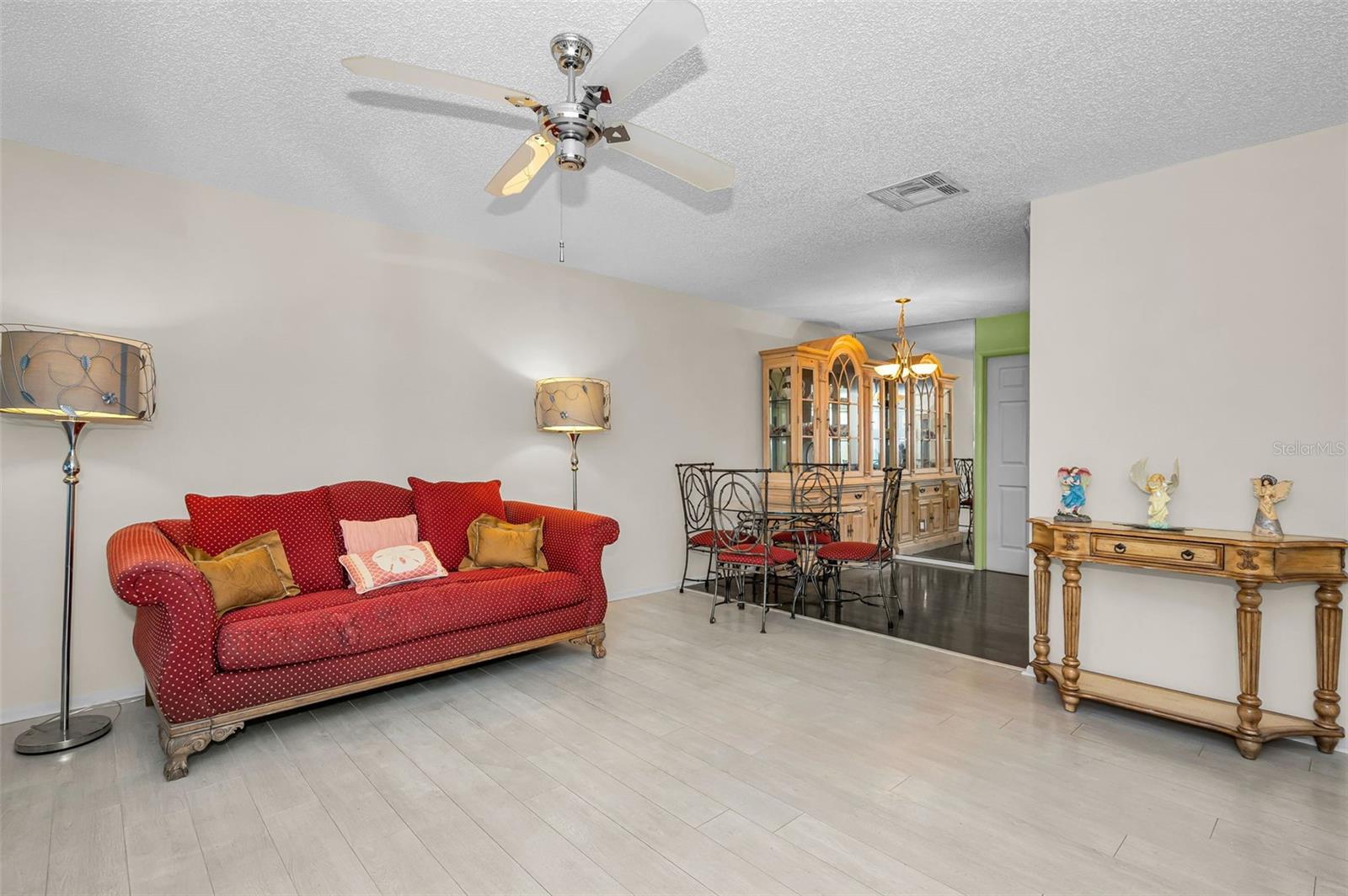 HIGHLAND LAKES CONDO - Residential