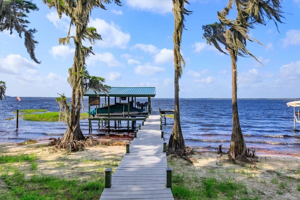 Photo of 10350 Lake Louisa Road, Clermont, FL 34711 (MLS # G5117132)