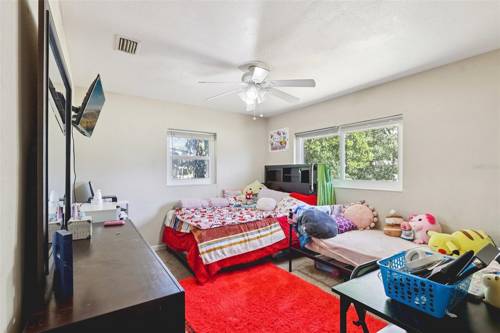 CRESTWOOD - Residential