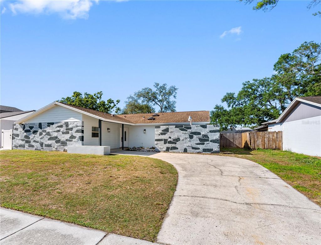 Photo of 7305 Woodkirk Court, Tampa, FL 33634 (MLS # TB8415375)