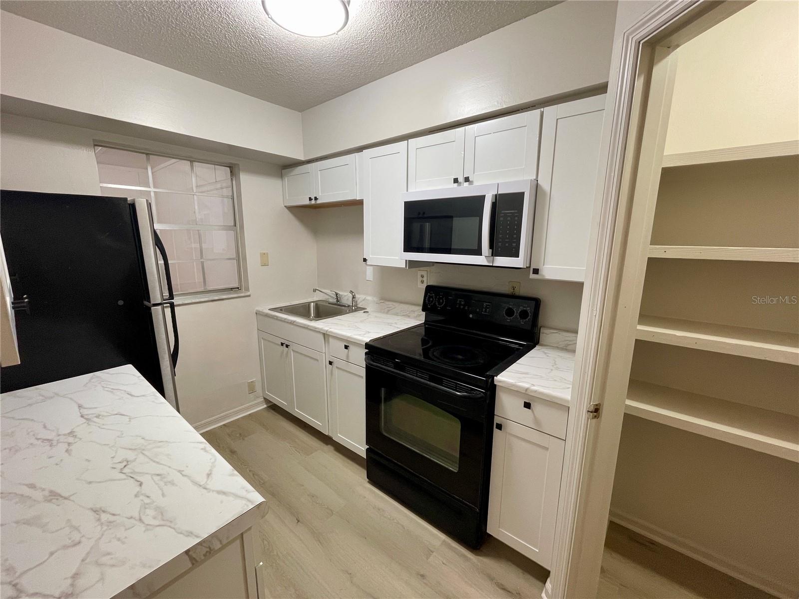 CENTRAL CORTEZ PLAZA - Residential Lease