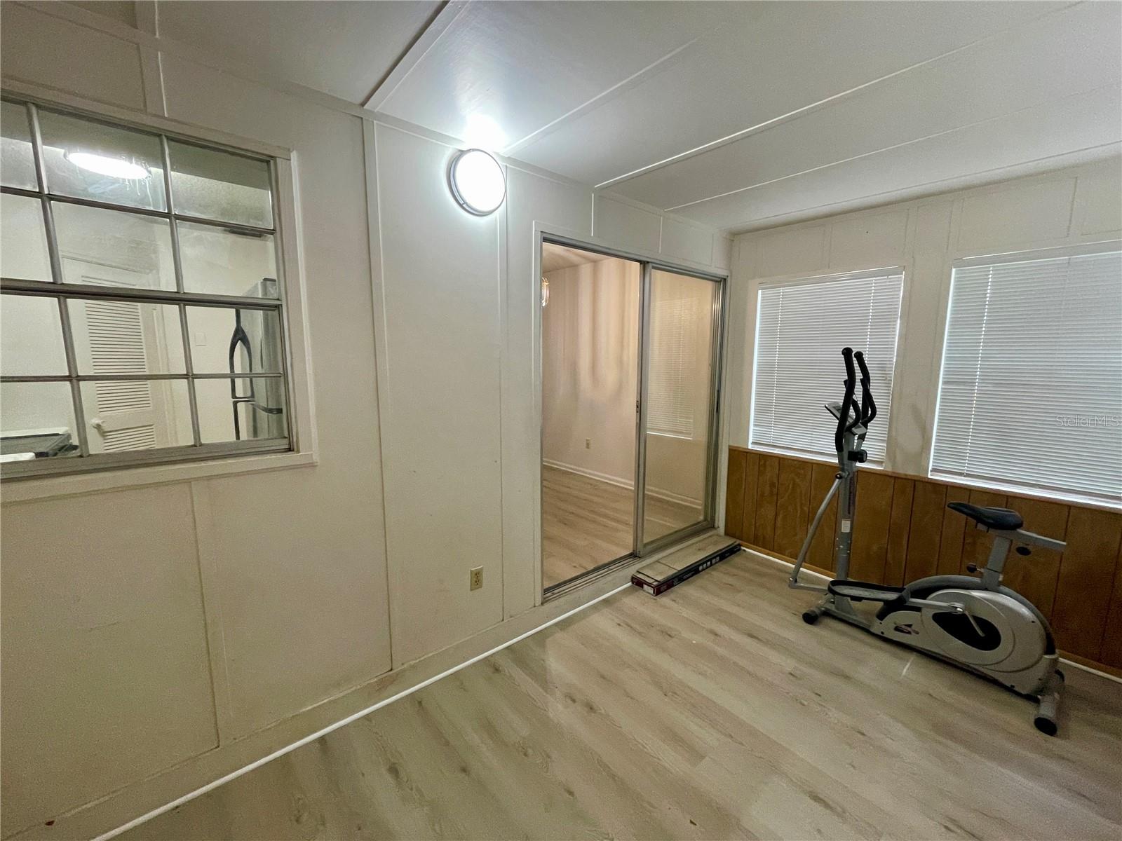 CENTRAL CORTEZ PLAZA - Residential Lease