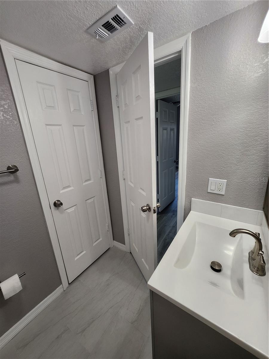 ROYAL RICHEY VILLAGE CONDO 02 - Residential