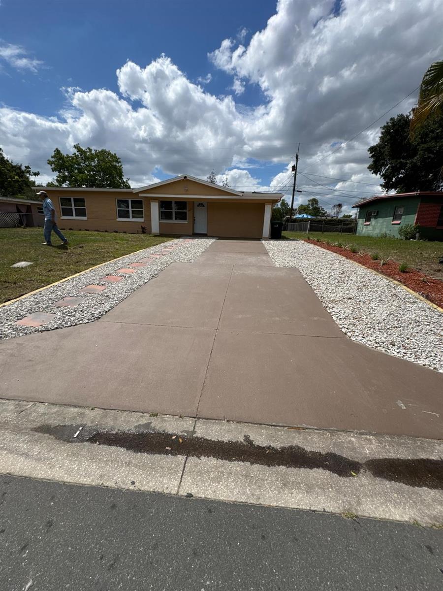 RIO GRANDE TERRACE SECOND ADD W/123 LOT33 BLK A - Residential