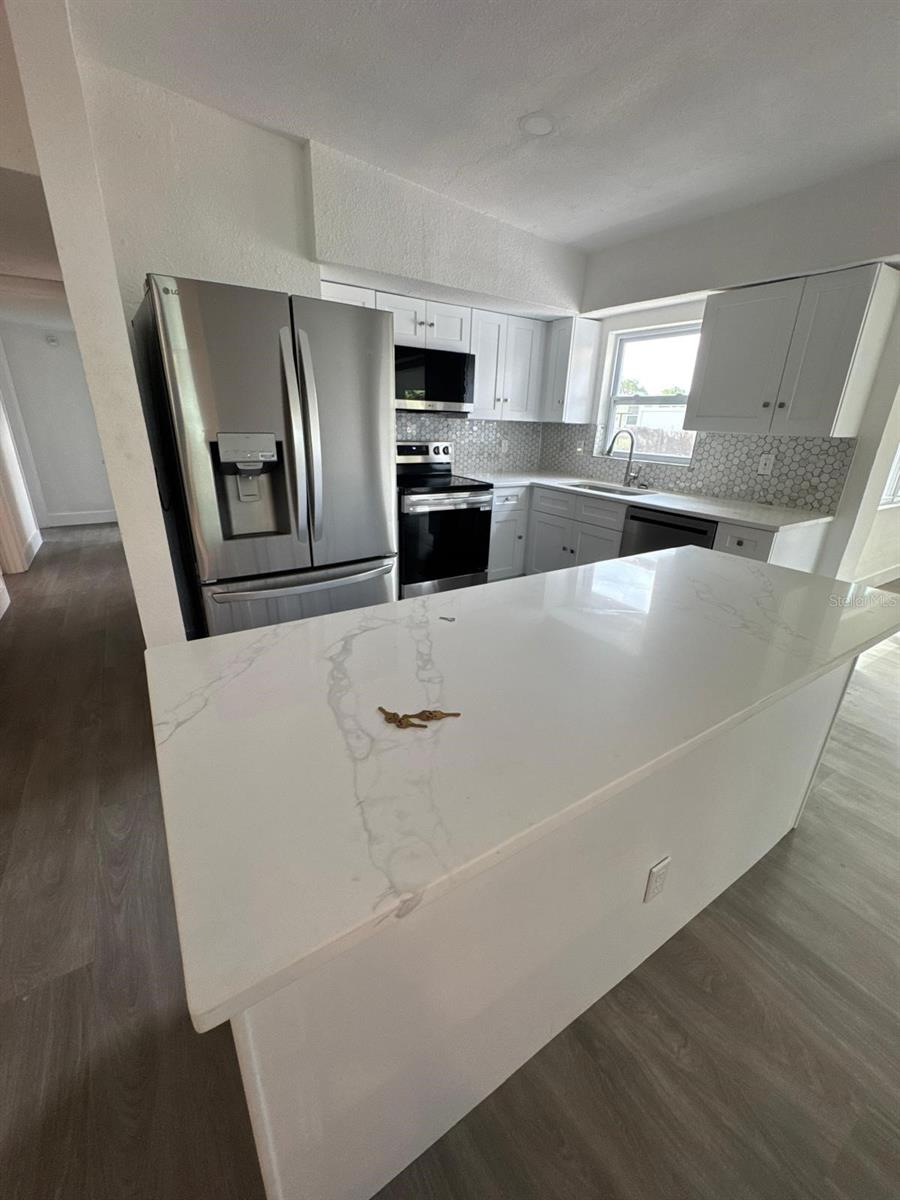 RIO GRANDE TERRACE SECOND ADD W/123 LOT33 BLK A - Residential