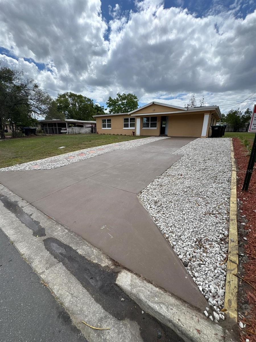 RIO GRANDE TERRACE SECOND ADD W/123 LOT33 BLK A - Residential