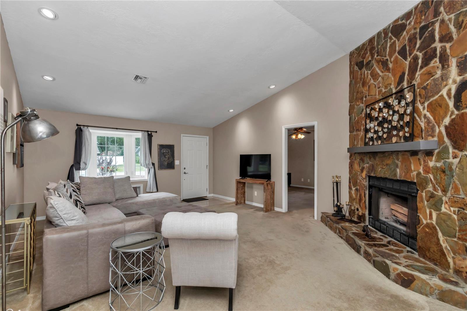 WOODLAND PLACE FIRST ADD - Residential