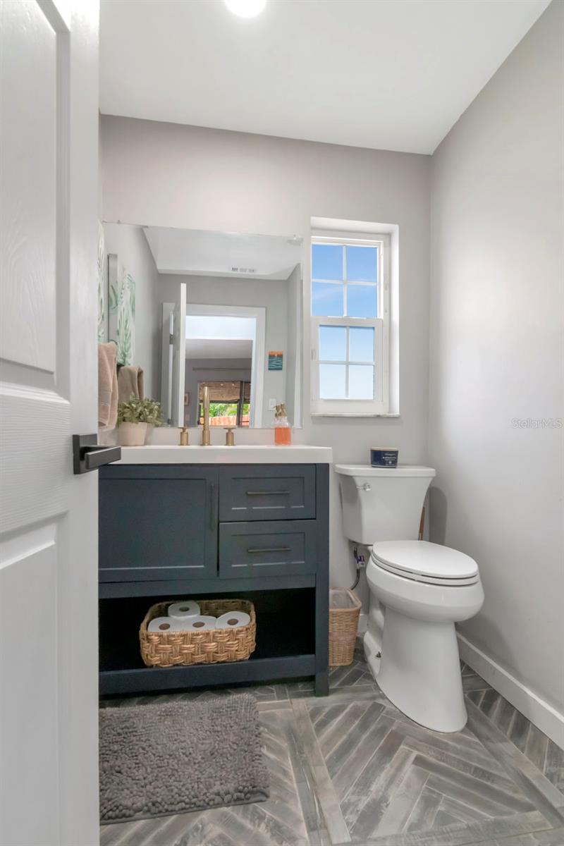 STEPHENSON MANOR UNIT 2 5TH ADD - Residential